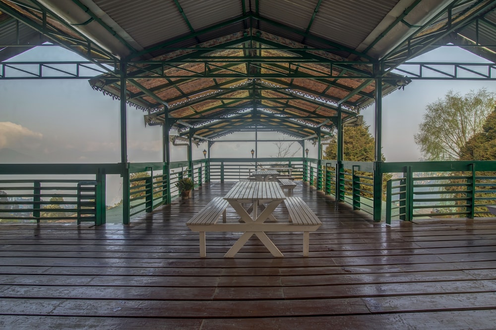 muscatel himalayan resort