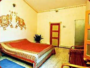 roopam resort