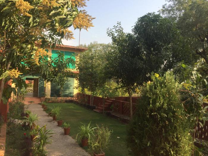 roopam resort