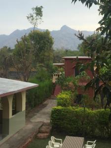 roopam resort