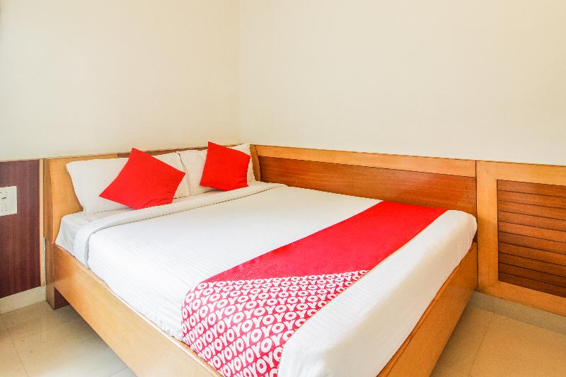 Hotel White Parrot,Mysore>>Karnataka,2 star