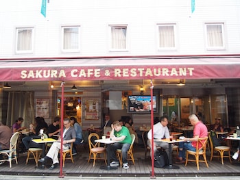 sakura hotel ikebukuro hostel