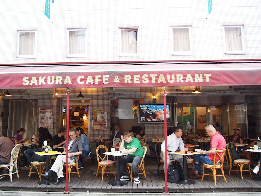 sakura hotel ikebukuro hostel