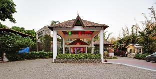 wood castle spa and resort