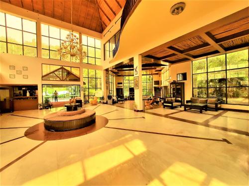 wood castle spa and resort