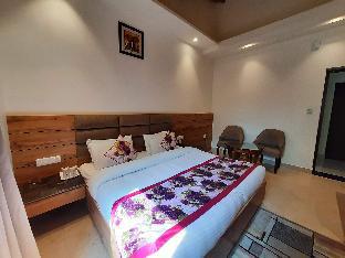 wood castle spa and resort