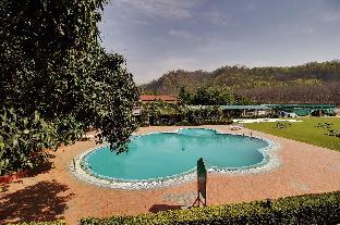 wood castle spa and resort