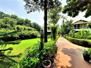 wood castle spa and resort