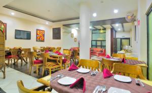 Hotel Central Park,Zirakpur>>Chandigarh,3 star