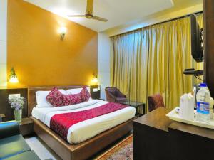 Hotel Central Park,Zirakpur>>Chandigarh,3 star