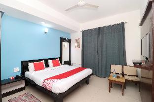 Apex Hotel,Kasauli>>Baddi,3 star