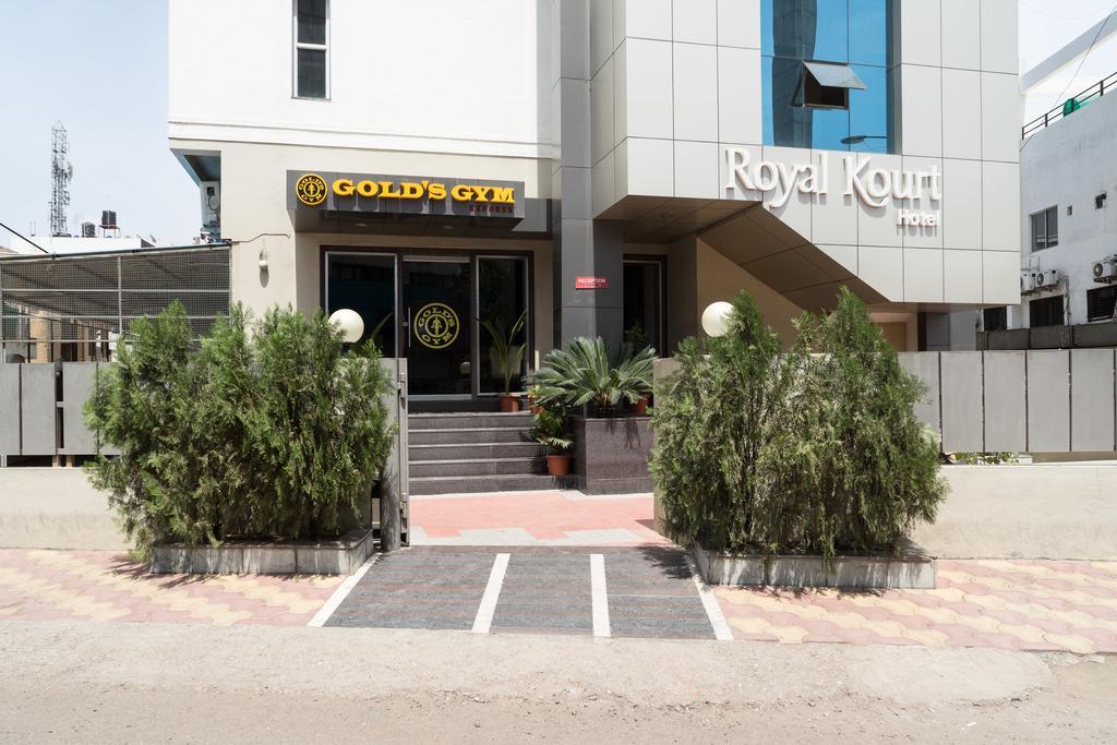 royal kourt hotel