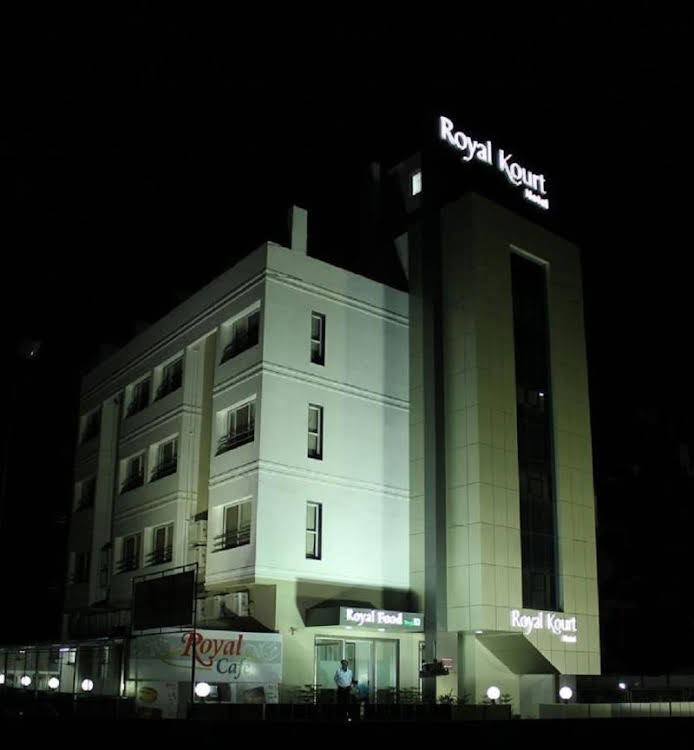 royal kourt hotel