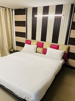 hotel r s residency