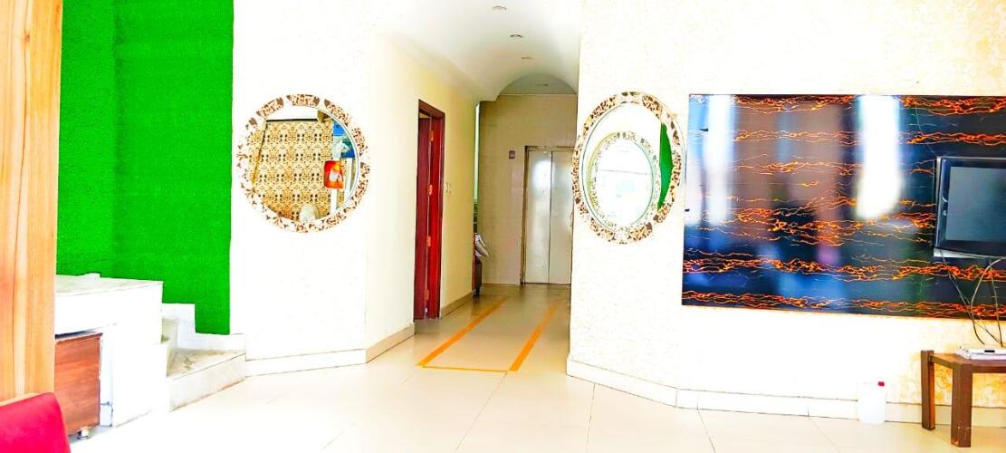 hotel sukhman international