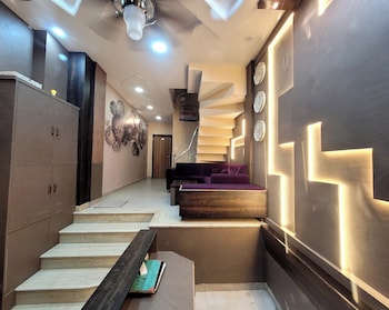 urban square by urban galaxy