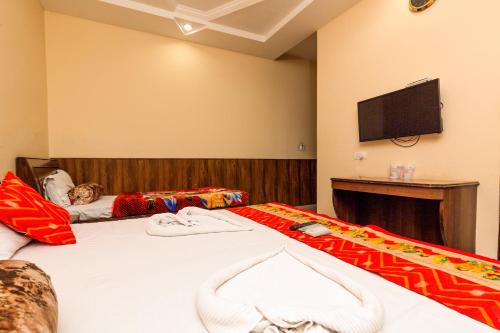 urban square by urban galaxy