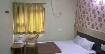 hotel signature