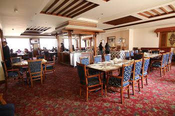 hotel president new court