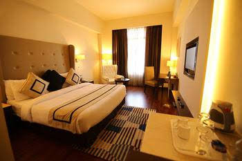 hotel president new court