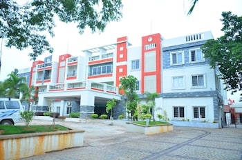 Vishal Prakruthi Resort