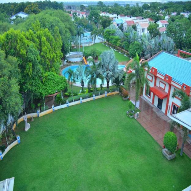 vishal prakruthi resorts