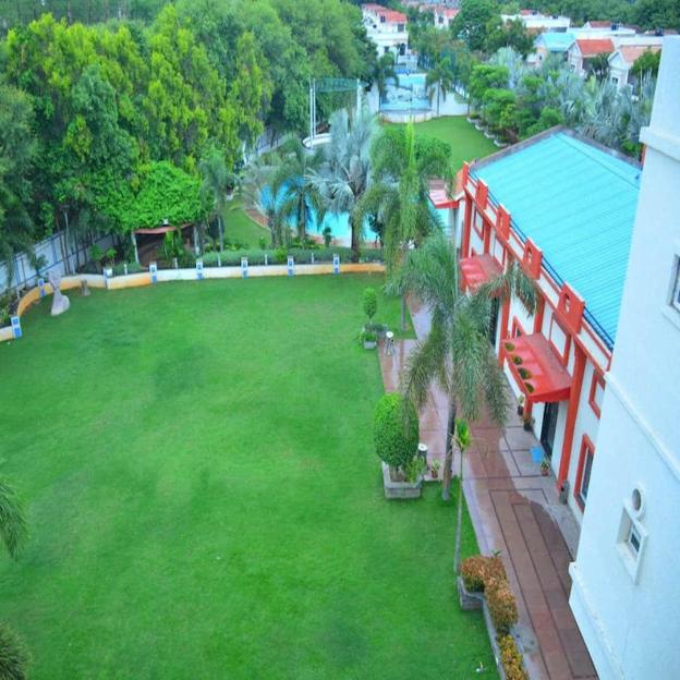 vishal prakruthi resorts