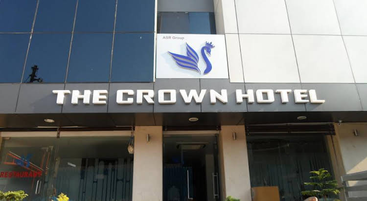 the crown hotel