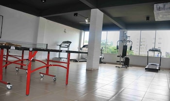 hotel at home suites