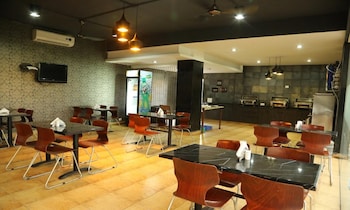 hotel at home suites