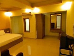Hotel Vrinda Palace,Amar Sagar Pol>>Jaisalmer,1 star