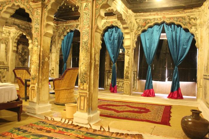 hotel suraj