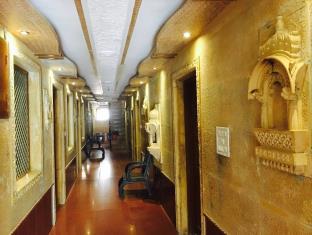 Hotel Haveli,Amar Sagar Pol>>Jaisalmer,3 star