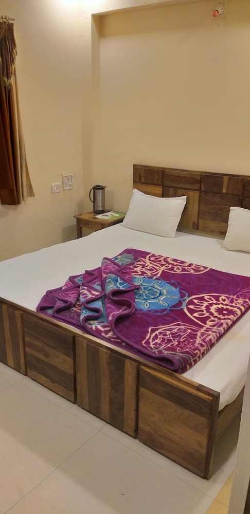 hotel new mamta