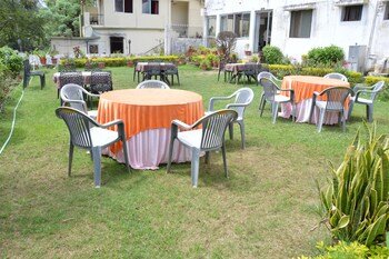 hotel new mamta