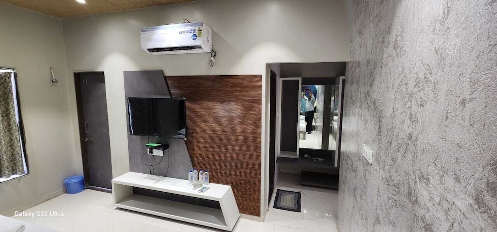 hotel bhagya laxmi