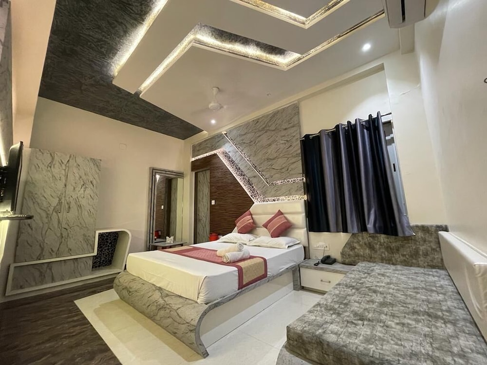 hotel bhagya laxmi