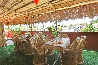 hotel ashoka nakki lake 450 metre