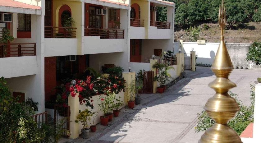 ganga vatika boutique hotel rishikesh