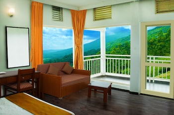 the wind munnar