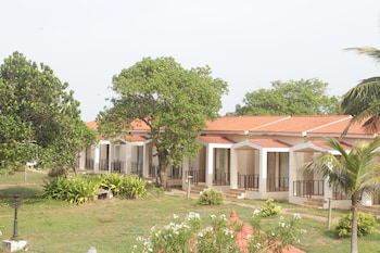 golden sun beach resort