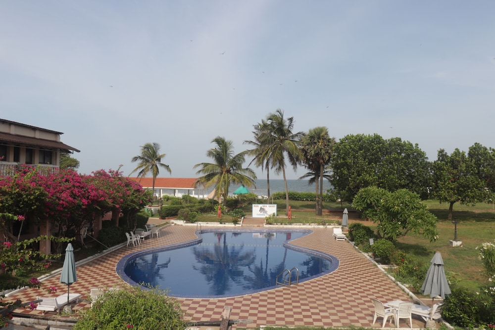 golden sun beach resort