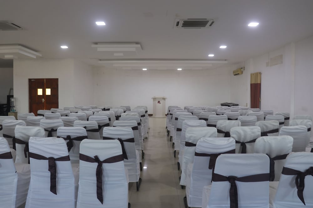 golden sun beach resort