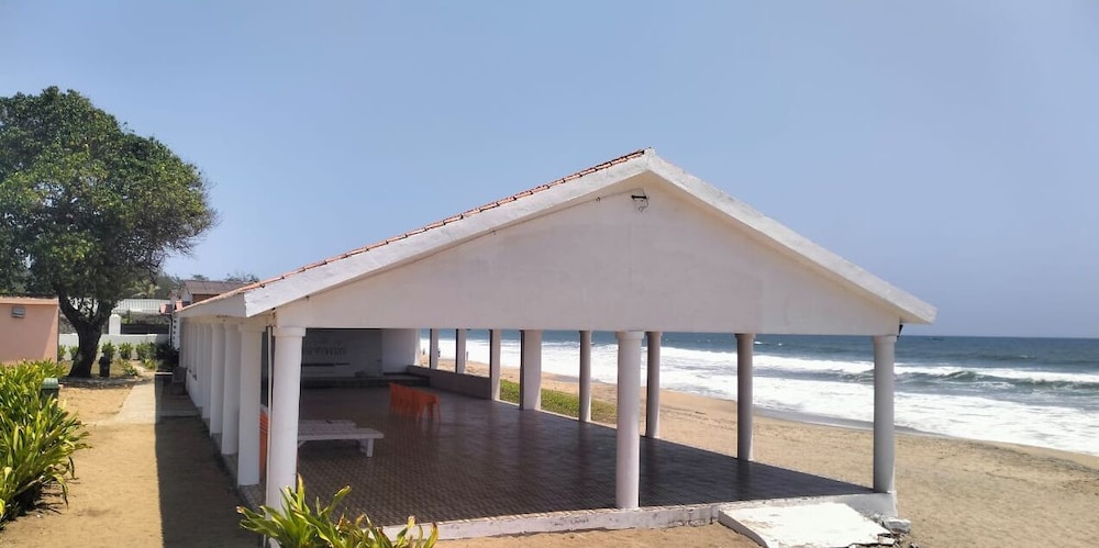 golden sun beach resort