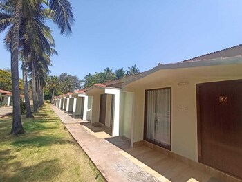 golden sun beach resort