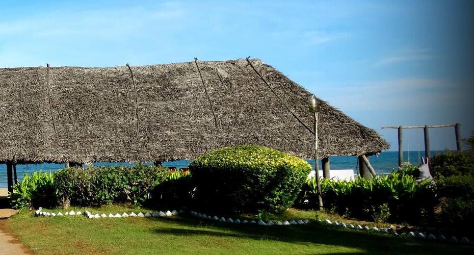 Golden Sun Beach Resort,Thiruvanmiyur,4 star