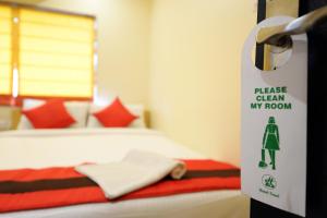 Hotel Saad,Near Quest Mall,3 star