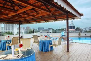 hotel park residency