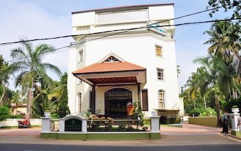 v k g group holiday hotel