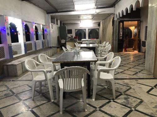 hotel rani palace